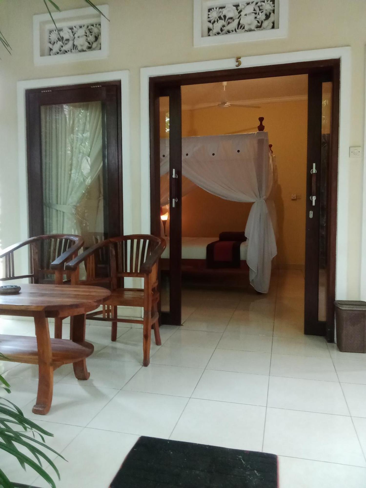 Pondok Aldi Hostel Amed  Luaran gambar